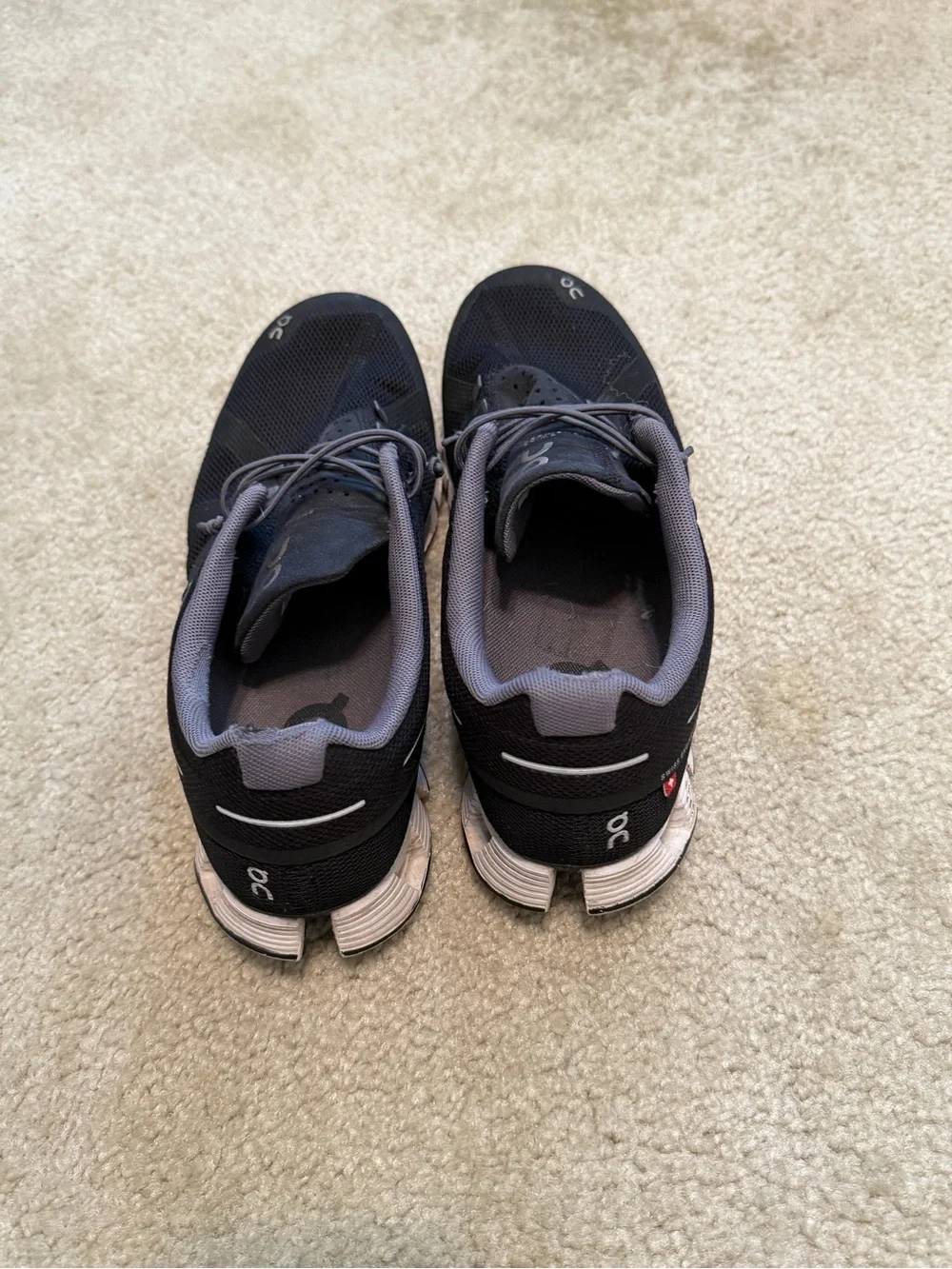 On Cloud Women’s Running Shoes